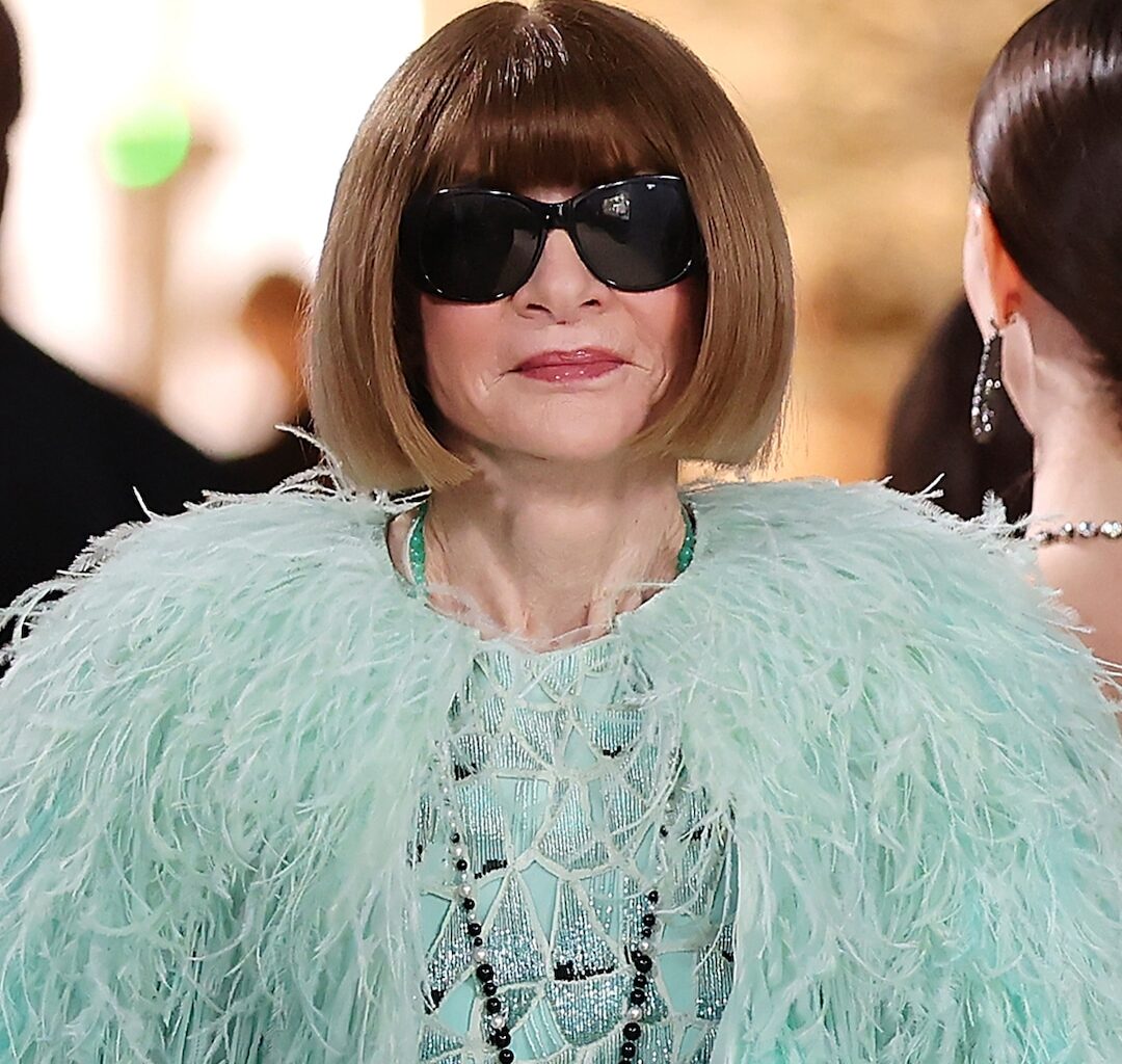 Anna Wintour Turns Heads in Show-Stopping Feathered Look