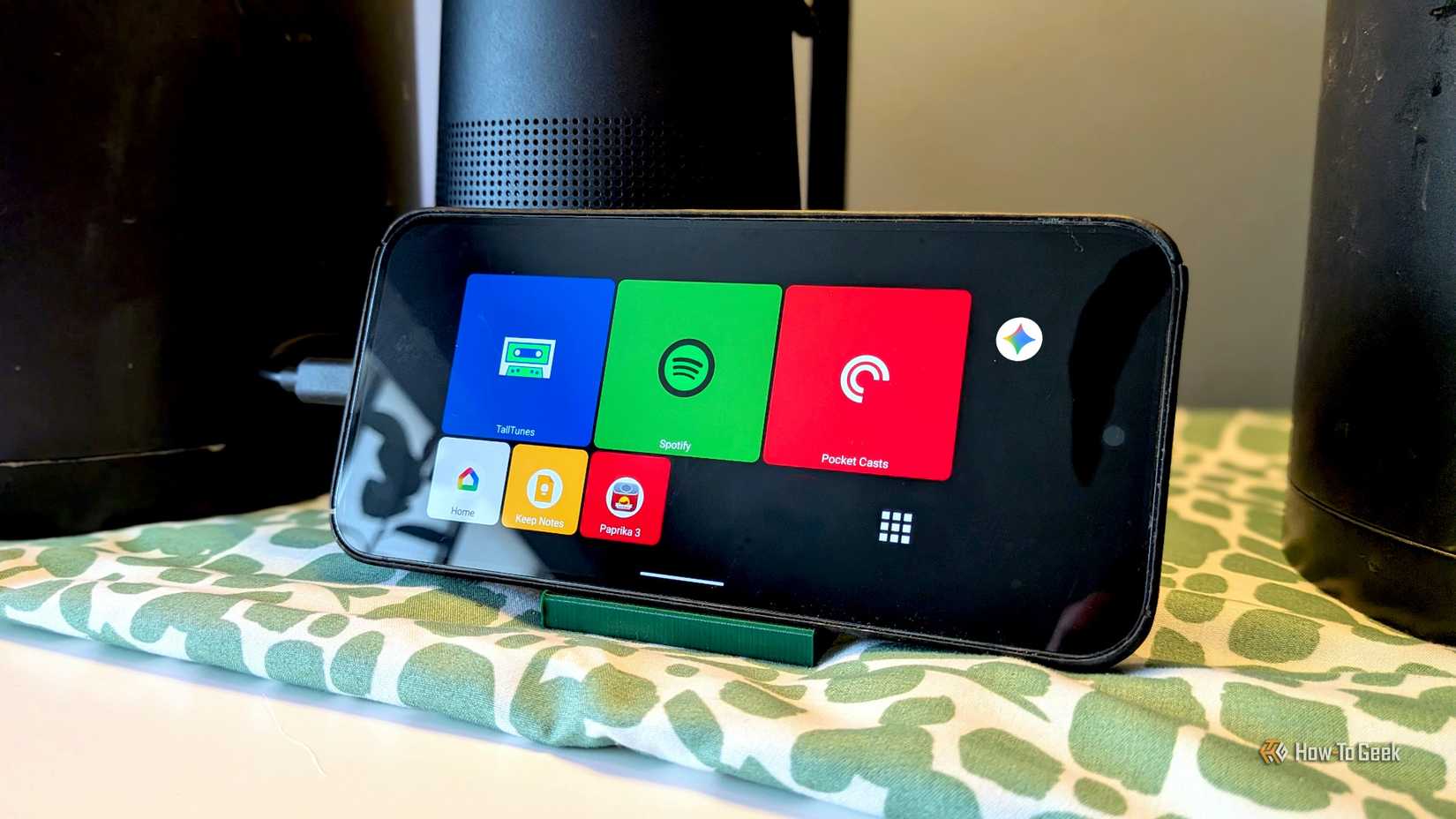 Android phone smart display