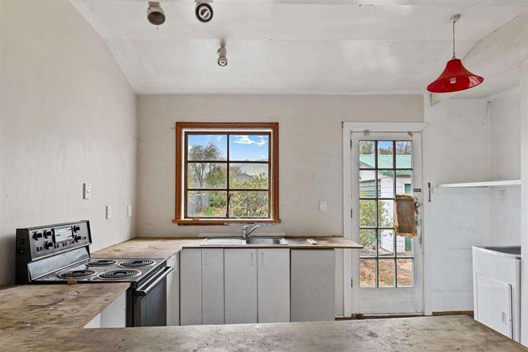 A three-bedroom villa on Corson Avenue, in Beckenham, Christchurch, was sold under the hammer for <img.305m, shattering expectations by more than $200,000. Photo / Supplied