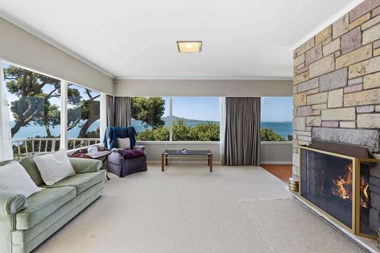 A deceased estate on Earnoch Avenue, in Auckland's Takapuna, has found a new owner. Photo / Supplied