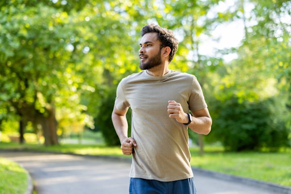 Experts recommend morning exercise outdoors as a way to help manage ADHD and anxiety symptoms.