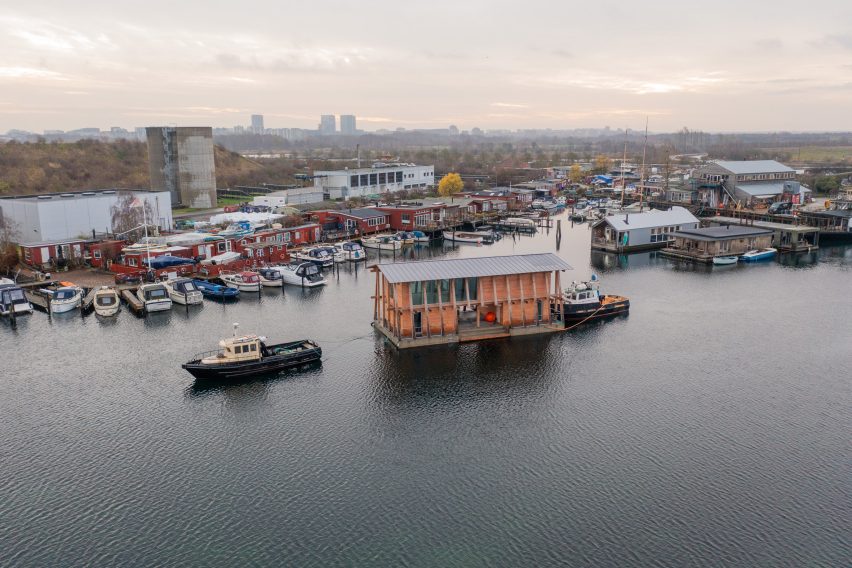 Floating structure by Arcgency and MAST