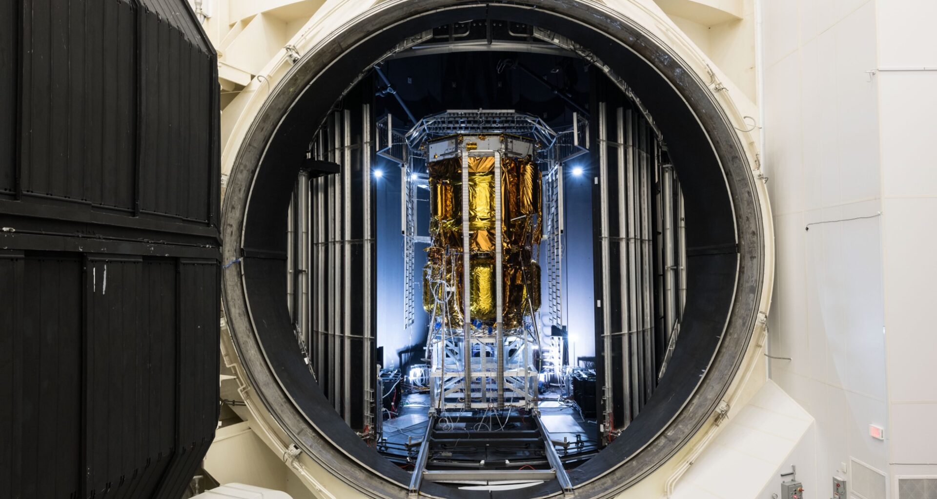 Environmental testing of Blue Origin’s Blue Moon Mark 1 (MK1) lunar lander has been completed inside Thermal Vacuum Chamber A at NASA’s Johnson Space Center in Houston.