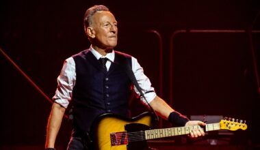 Bruce Springsteen's Manager Denies Reports of Chris Christie Rift