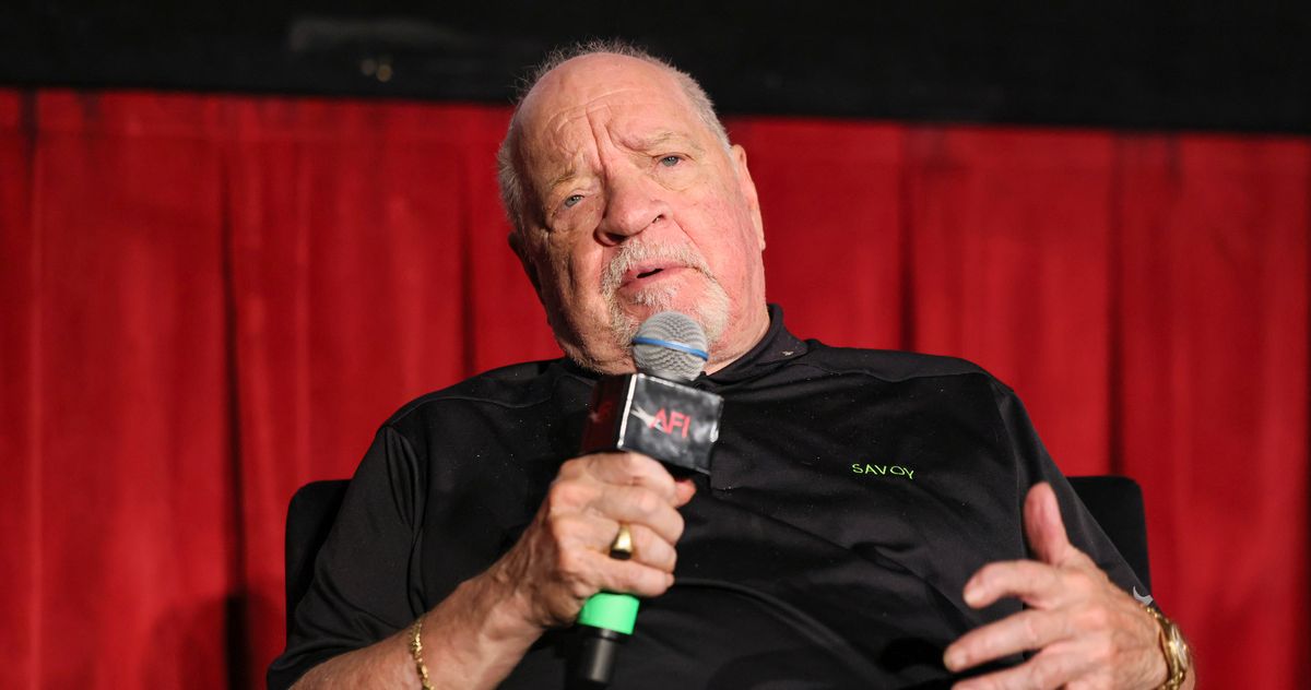 Paul Schrader’s AI-Chatbot Girlfriend Breaks Up With Him