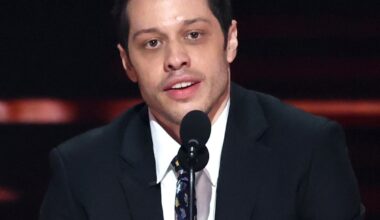 Pete Davidson Praises Kim Kardashian on Netflix Show as "Superhuman"