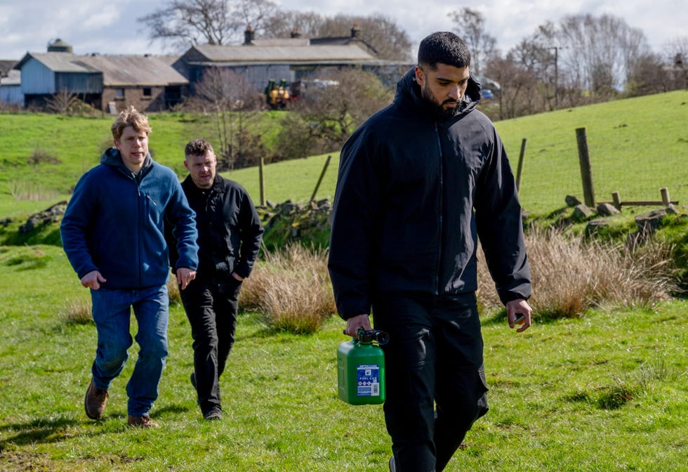 kammy hadiq, robert sugden, aaron dingle, emmerdale