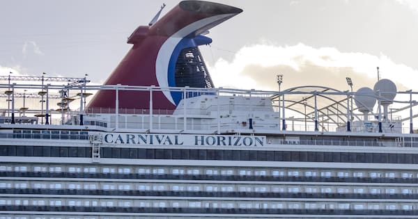 Teen charged with killing stepsister on US cruise in custody hearing