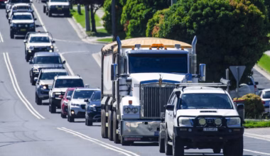 Australian consumers lose faith in economy
