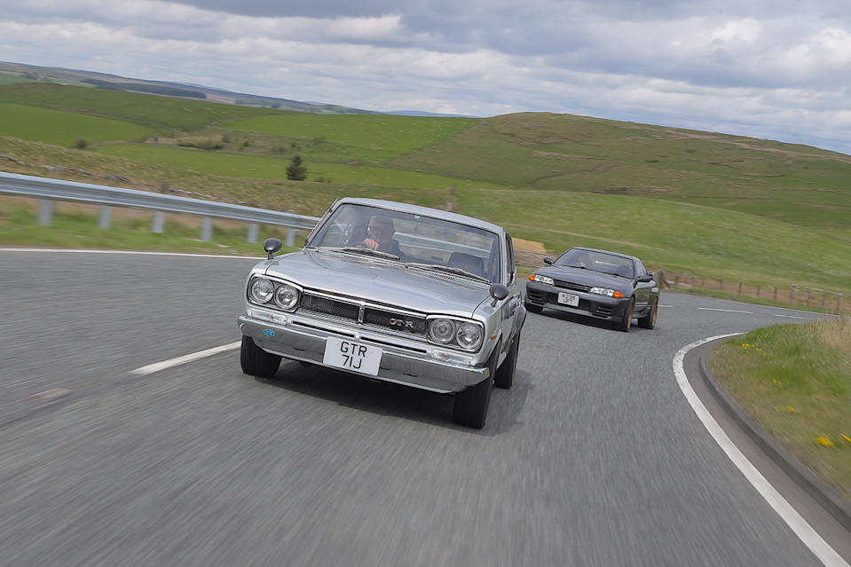 Classic & Sports Car – The sky’s the limit: Nissan Skyline R32 meets 2000GT-R