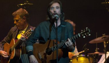 Dr. Hook frontman Dennis Locorriere dies aged 76