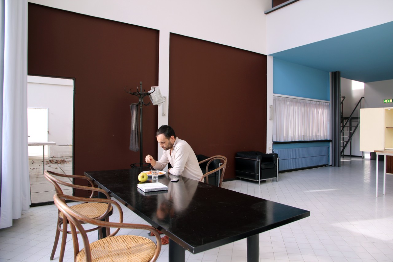 Cristian Chironi has been inhabiting Le Corbusier's houses for years: what they're really like