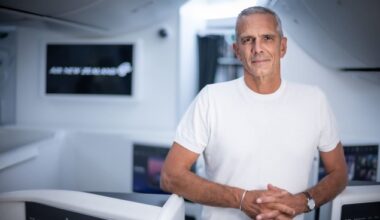 Celebrity chef Josh Emett designs new menu for Air New Zealand premium cabins