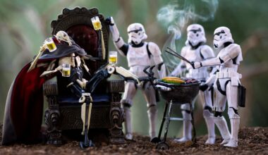 When Stormtroopers run the barbecue: In toy photography, everything is possible