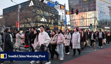 Millions of Chinese consumers ditch their credit cards amid prudent spending, slow economy