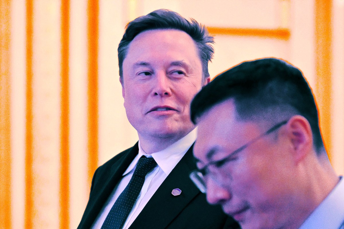 Elon Musk's Ex Says He Bragged About 10,000 Lasers in Orbit That Are "Not a Piece They’ll See on the Chess Board"