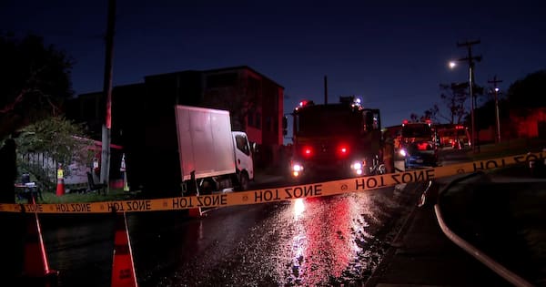 West Auckland house fire spreads to roof