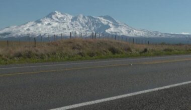 Desert Rd closed after two injured in serious crash near Waiouru