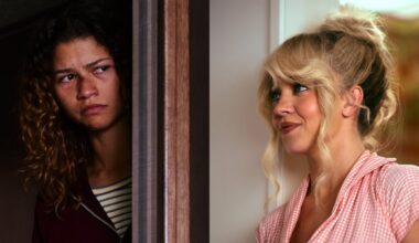 'Euphoria' Season 3 Episode 8 Photos Revealed: Zendaya, Sydney Sweeney & More Star In First Look at Finale - Just Jared - Celebrity News and Gossip