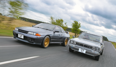 Nissan Skyline R32 meets its 2000GT-R ancestor