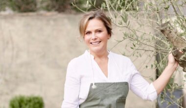 Low carb and delicious: at 63, Liz Earle shares her 5-minute 'heatwave' lunch