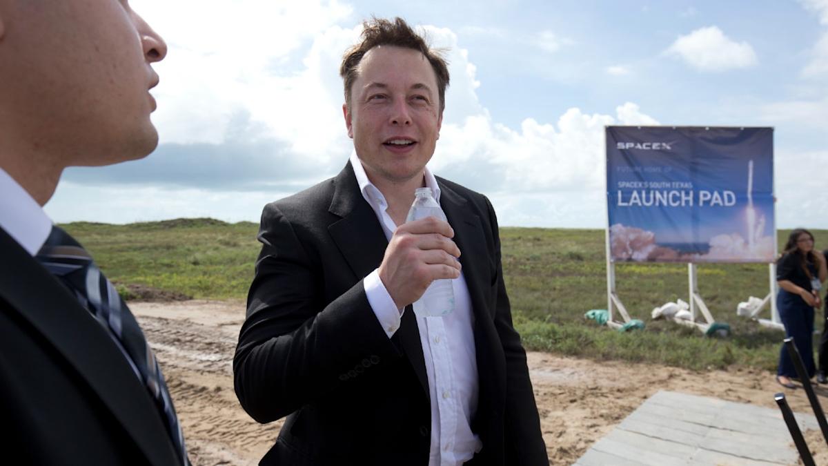The Question About Elon Musk That SpaceX Refuses to Answer Before Its IPO