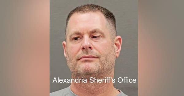 Former CIA official charged with stealing $68 million in gold bars