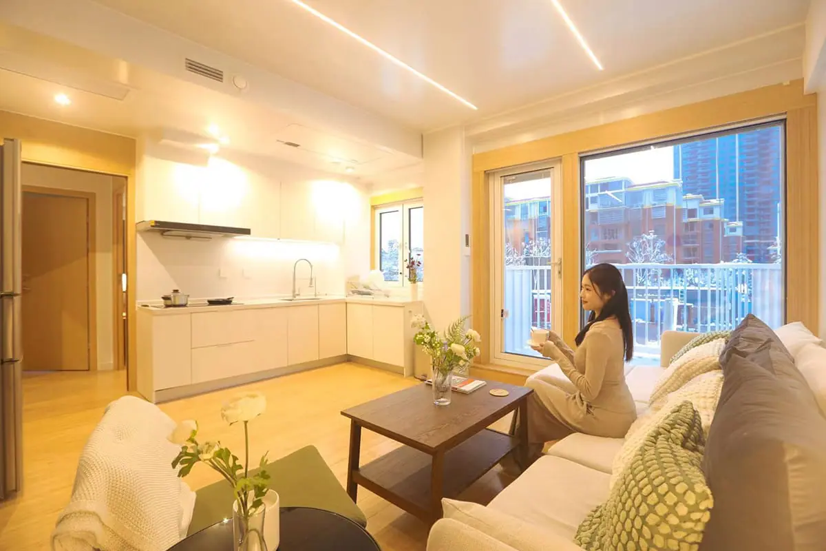 Furnished Units Come With Four Paned Windows, Filtered Drinking Water From The Tap
