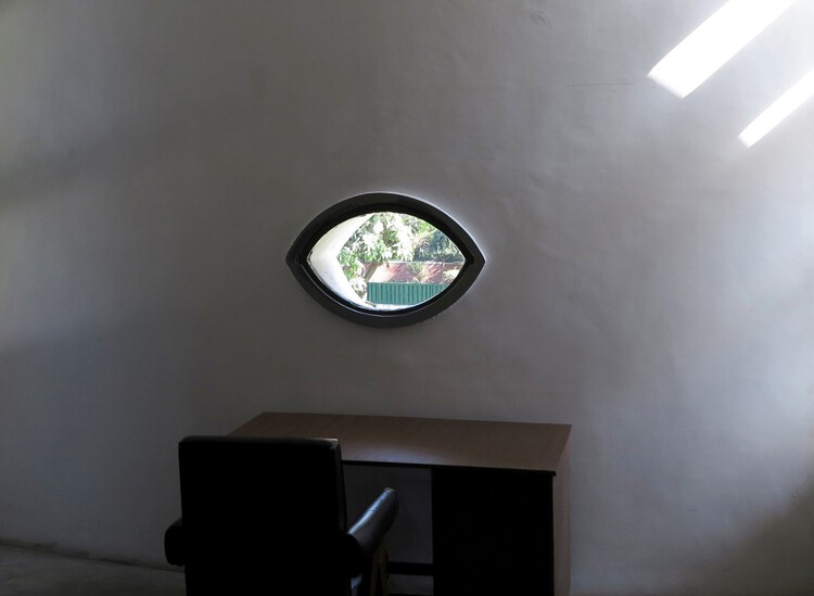 Furniture as Architecture: Micro-Modernisms Inside the Home - Image 10 of 11