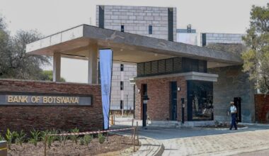 Botswana leads Africa in rate hike as global oil disruption fuels sharp rise in inflation