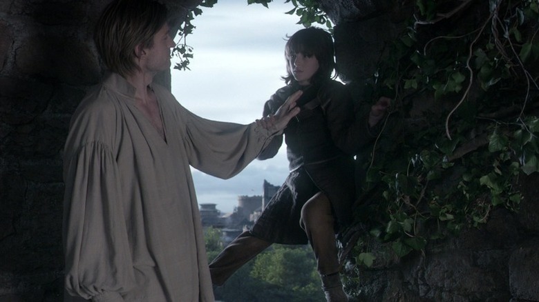 Jaime Lannister pushes Bran Stark out a window