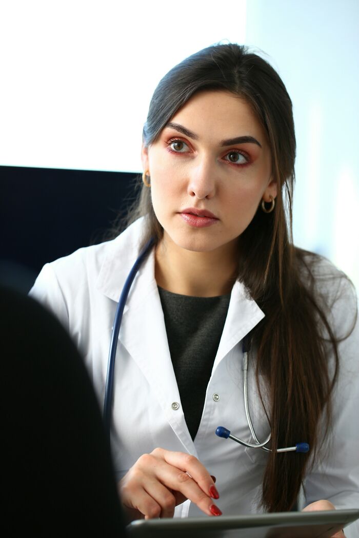 "Everyone’s Tired These Days. Get Over It": 69 Medical Workers Who Said Something Completely Out Of Line
