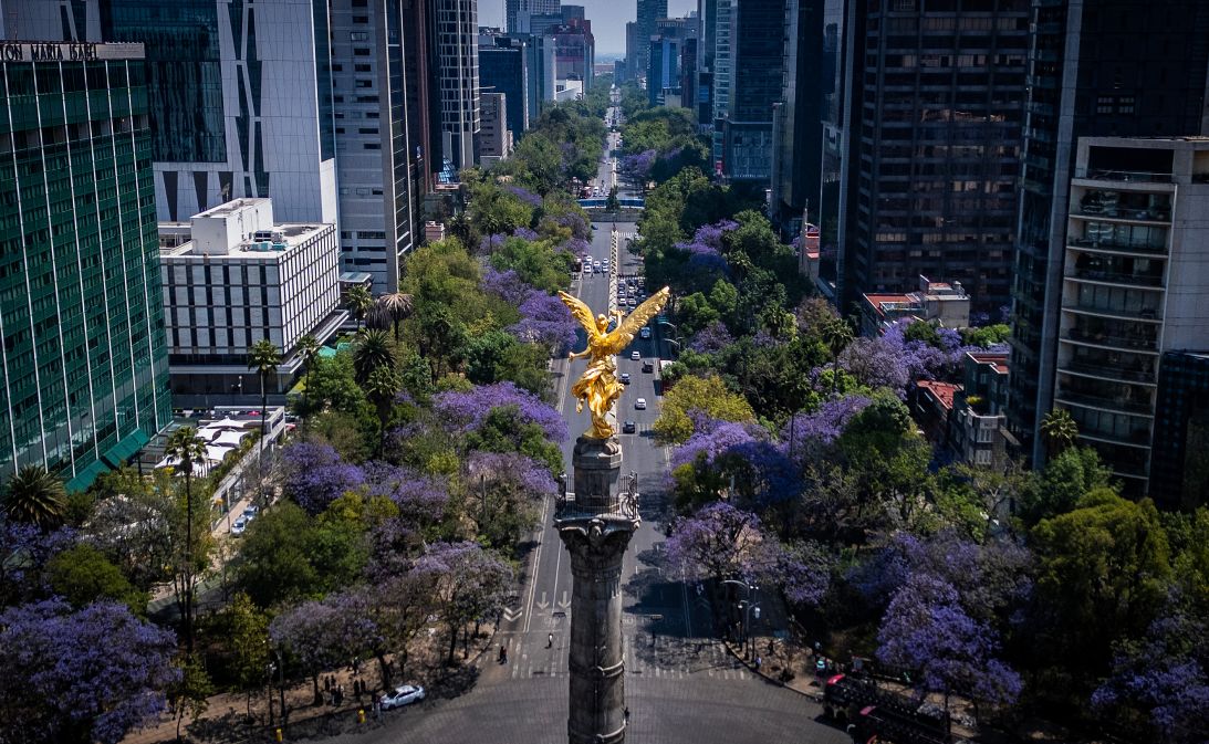 The Angel of Independence monument in Mexico City on April 1, 2026.