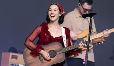 Gracie Abrams Drops New Single 'Hit the Wall'