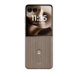 Moto Razr Ultra 2025 Pantone colors: Mountain Trail