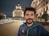 Selfie samples - 21mm, f/2.0, ISO 4000, 1/13s (4096x3072px) - Honor 600 review