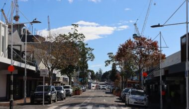 Part of cycle lane converted to car parking in downtown Tauranga