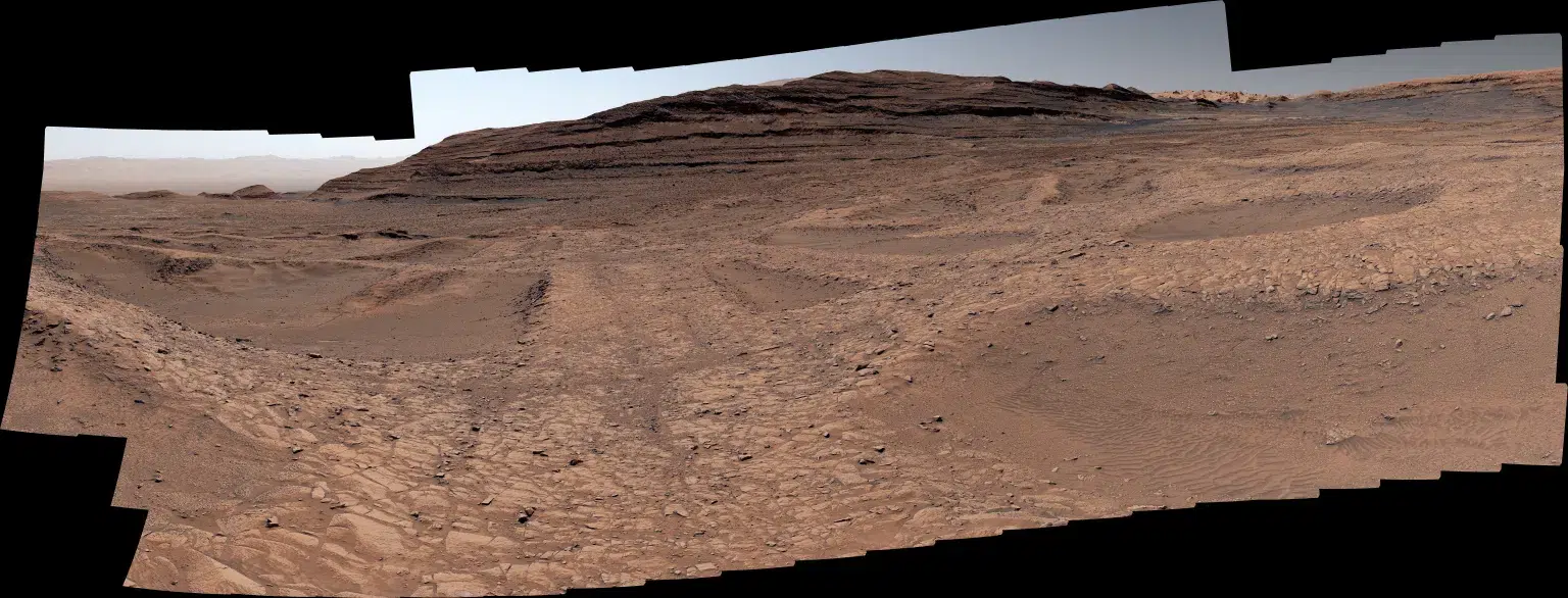 NASA’s Curiosity Mars rover captured this panorama of boxwork formations — the low ridges seen here with hollows in between them — using its Mastcam on Sept. 26, 2025. NASA/JPL-Caltech/MSSS