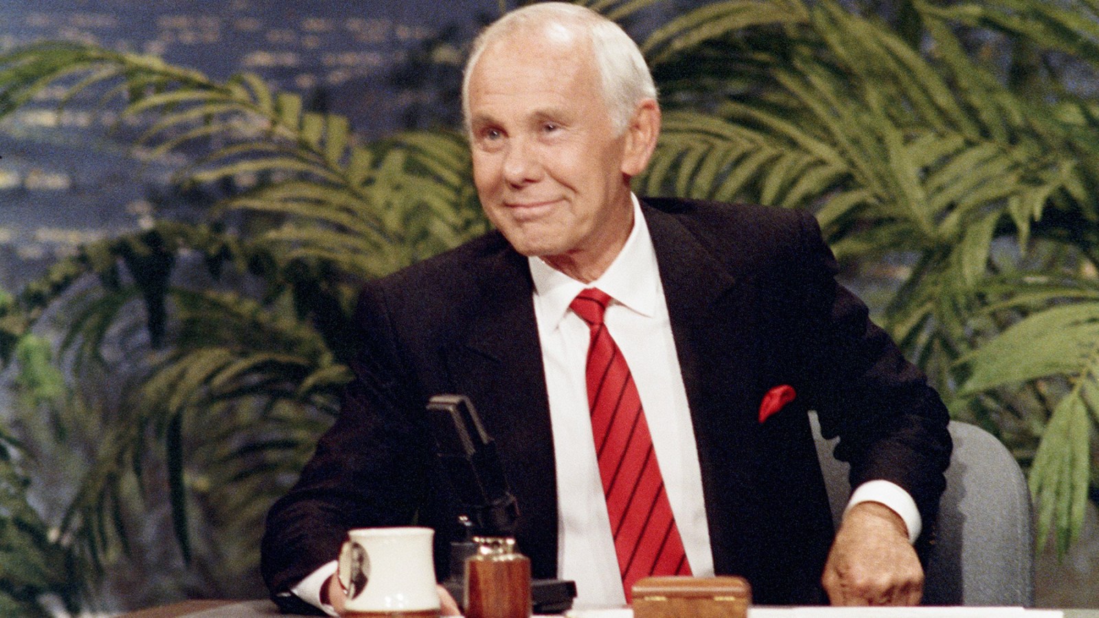 Trump Wants Johnny Carson Back. He Might Want to Think Again