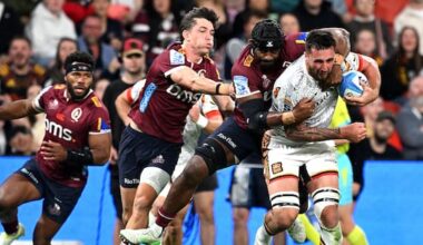Chiefs hold off Reds to make it six successive wins
