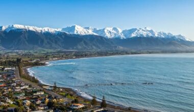 One person dies after boat capsizes off Kaikōura