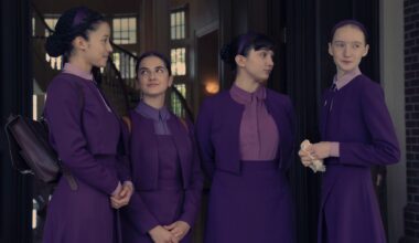 CHASE INFINITI, MATTEA CONFORTI, ROWAN BLANCHARD, ISOLDE ARDIES in The Testaments