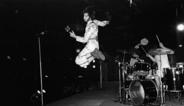 5 Songs That Prove 1971 Was The Best Year For High School Hits