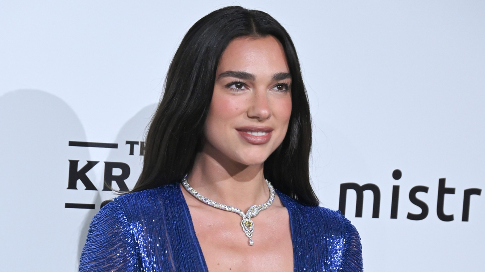 Dua Lipa Adds These 2 Unexpected Ingredients To Vanilla Ice Cream And She's Honestly On To Something