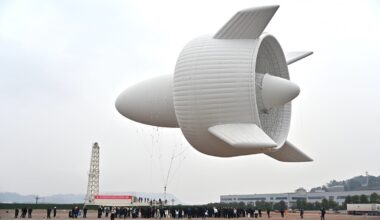 China's Flying Wind Turbine Might Unlock Power Conventional Turbines Can't Reach