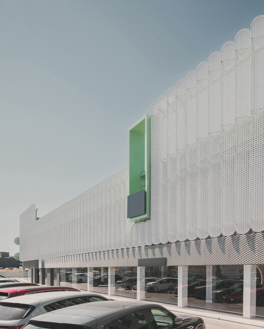 Leganés Auto Center / OOIIO Arquitectura - Exterior Photography
