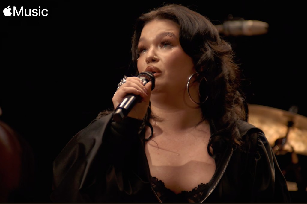 Lola Young Tears Up in 'Can We Ignore It' Performance for 'Music Room'