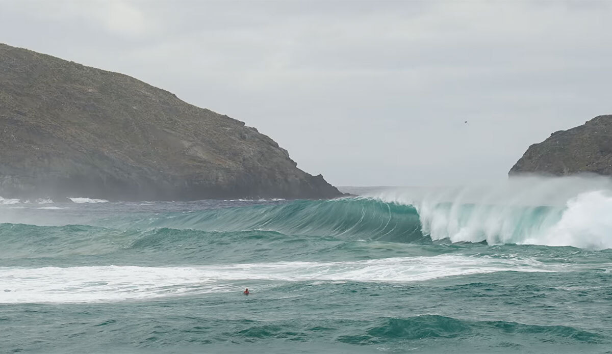 Long for Remote Surf? This Australian Island Is in the Middle of Nowhere