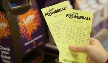 Two Lotto players win $500k each, Powerball jackpot rolls to $25m