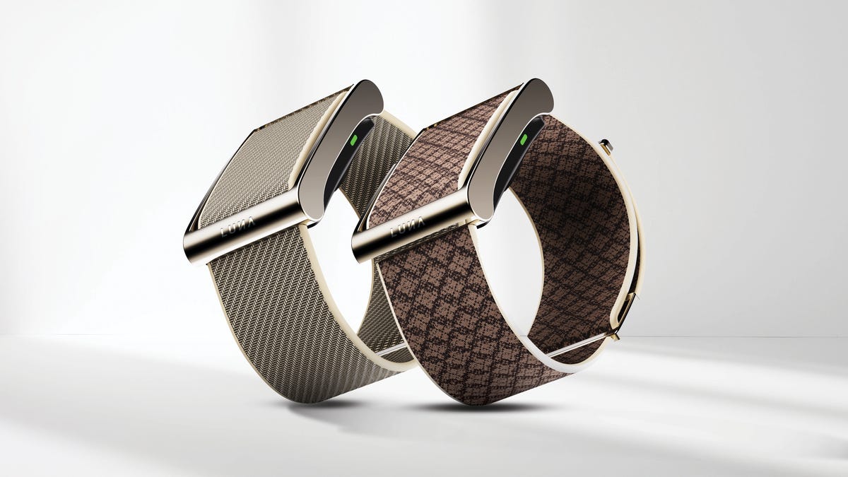 Two screenless Luna Bands in beige and a brown diamond pattern.